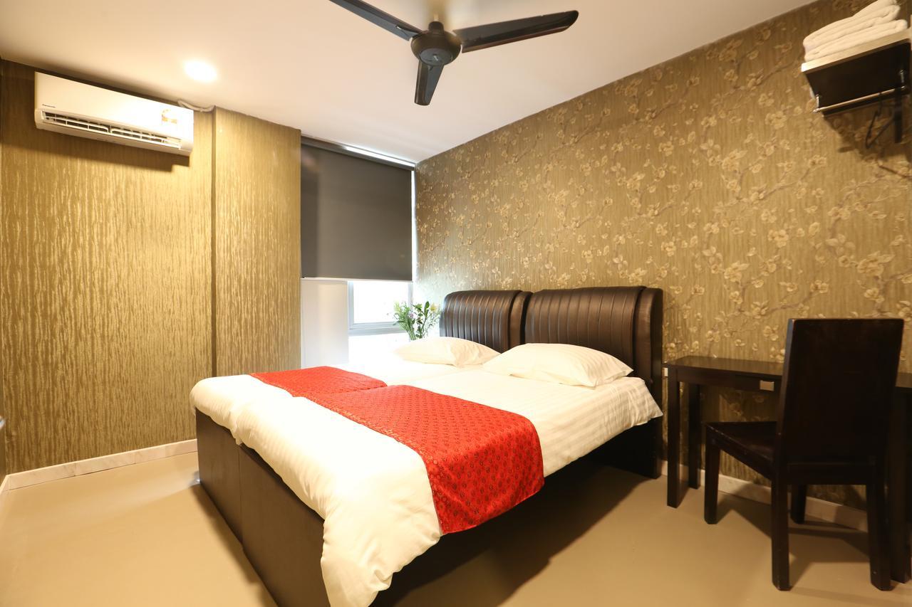 Sk Guesthouse Selayang Batu Caves Esterno foto