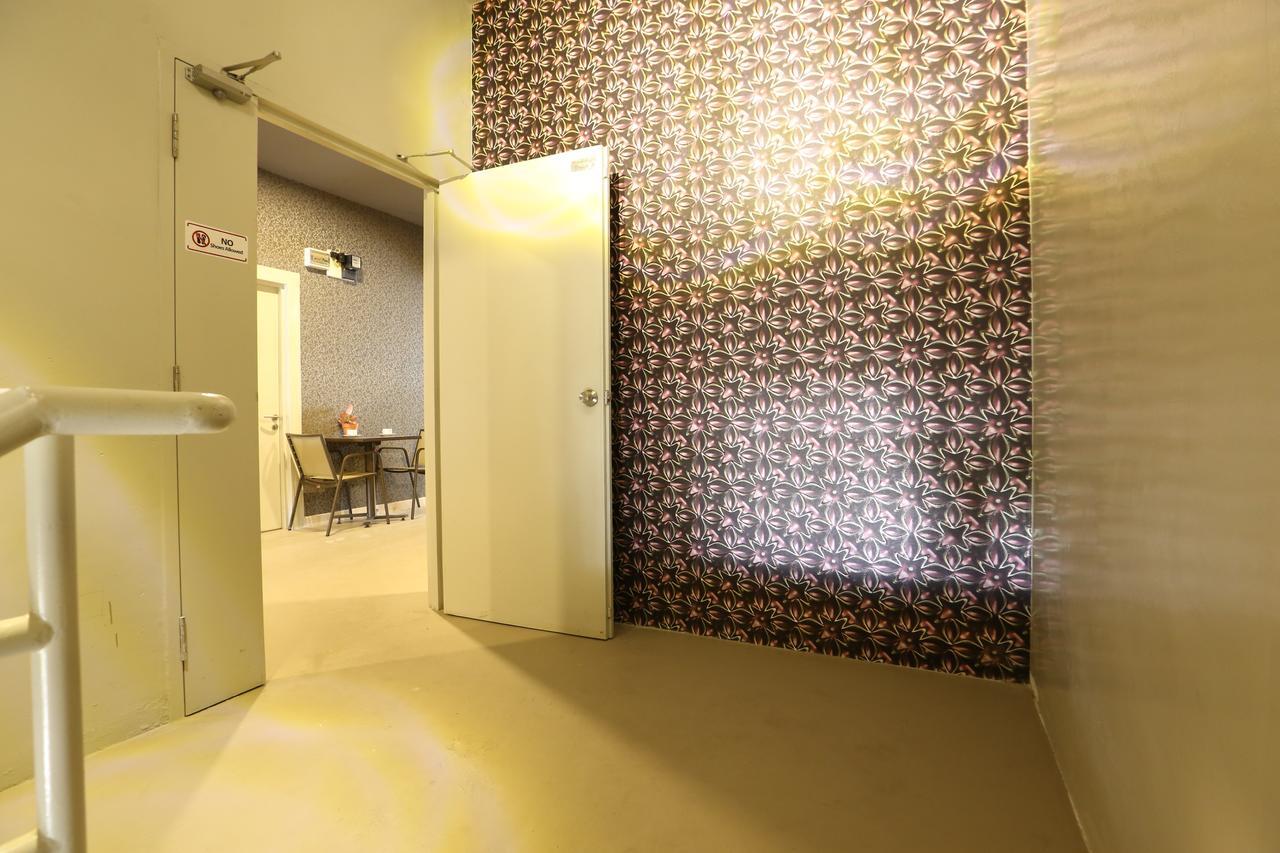 Sk Guesthouse Selayang Batu Caves Esterno foto